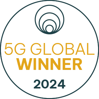 Lê-se: "5G Global Winner 2024" que traduz para: "Vencedor Global de 5G de 2024".